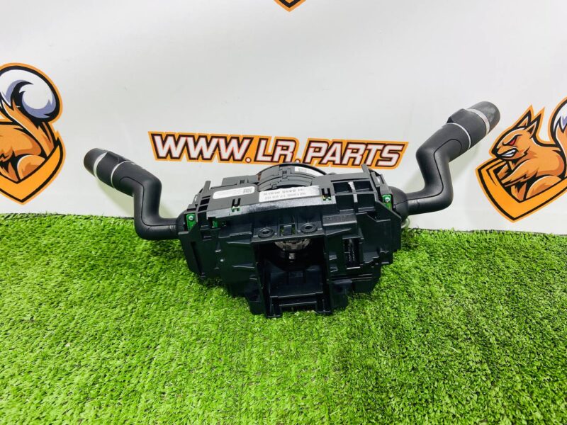 LR101292KIT2 Steering column switch assembly Range Rover Sport L494 (2014-2022) Used cost  € in stock 2 pcs.