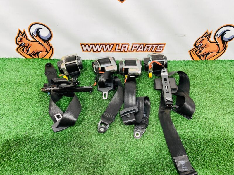 LR112202KIT Seat Belt Set Range Rover Sport L494 (2014-2022) Used cost  € in stock 1 pcs.