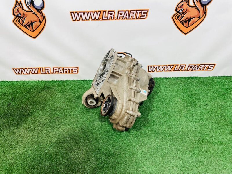 LR117096 Transfer case Land Rover Discovery 5 L462 (2017-) Used cost 700 € in stock 2 pcs.