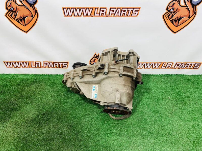 LR117096 Transfer case Land Rover Discovery 5 L462 (2017-) Used cost 700 € in stock 2 pcs.
