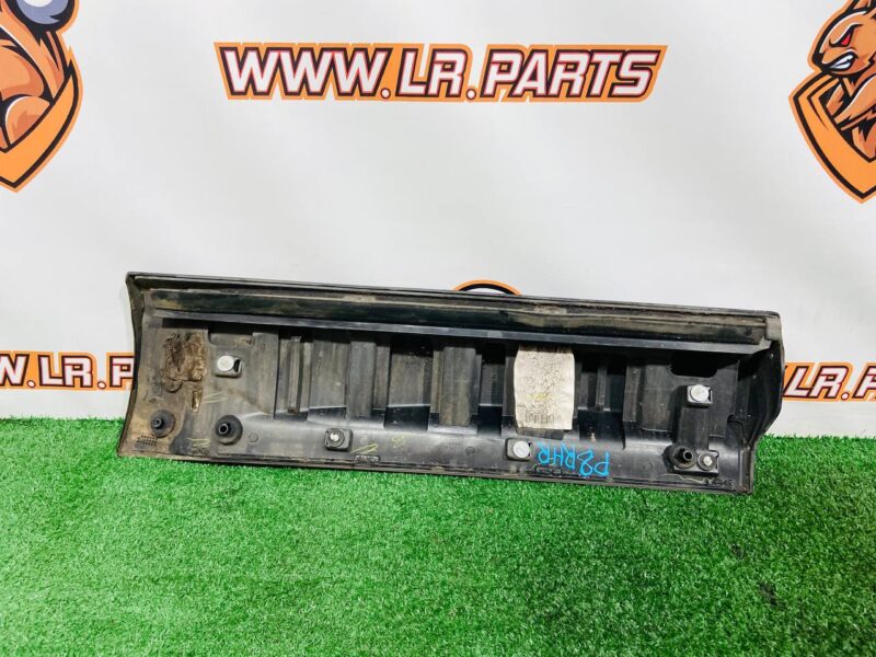 LR125992 Rear right door molding Range Rover Sport L494 (2014-2022) Used - Image 23