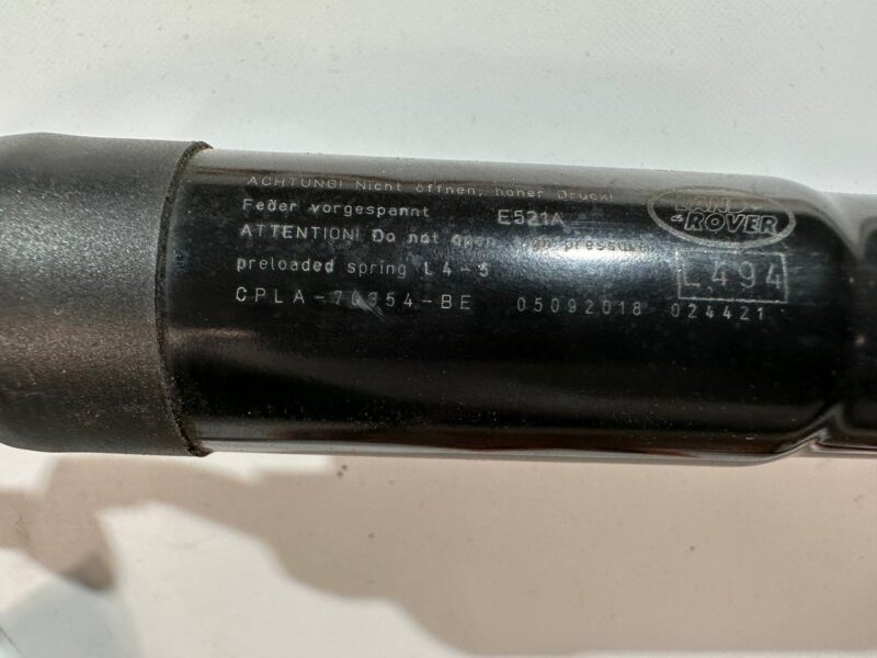 LR126173 Trunk Lid Shock Absorber Range Rover Sport L494 (2014-2022) Used cost 100 € in stock 3 pcs.