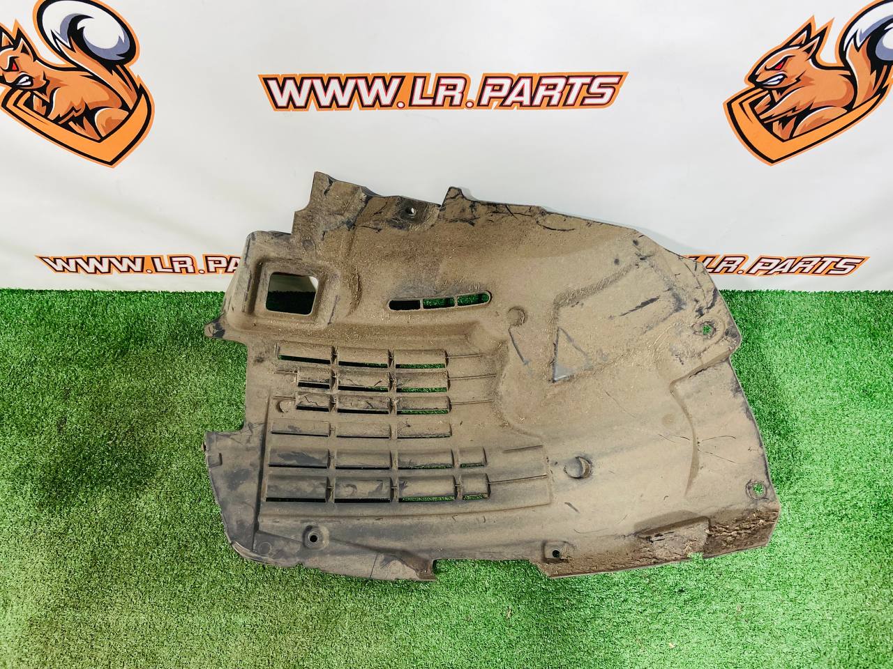 LR146222 Front right fender liner (front part) 2018 - Range Rover Sport L494 (2014-2022) Used - Image 27