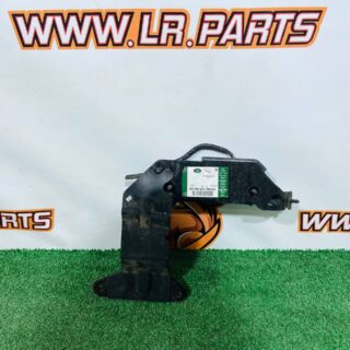 T4A33745 The bracket of the sensor of the blind zones Right Jaguar F-Pace X761 (2017-) used cost  € in stock 1 pcs.