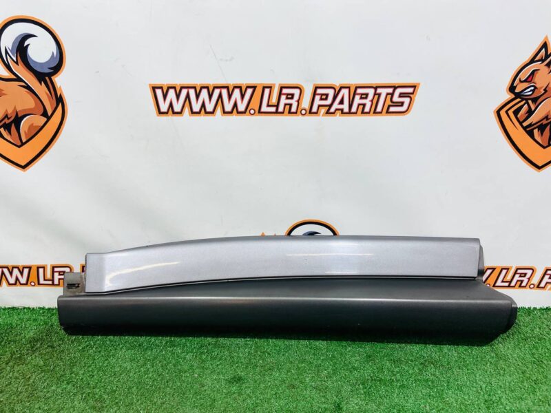 T4A34366LML Molding rear right door Jaguar F-Pace X761 (2017-) Used cost  € in stock 1 pcs.