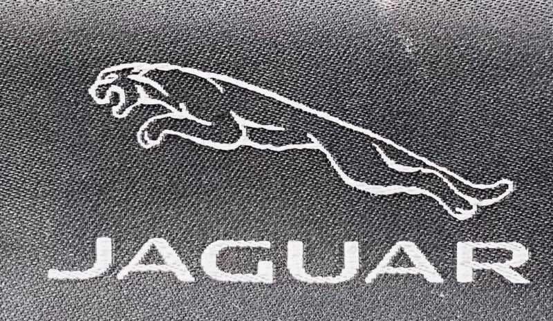 T4K1153 Partition of the luggage compartment (grid) Jaguar I-Pace X590 (2018-) used cost  € in stock 1 pcs.