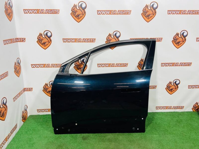 T4K1542 Front left door Jaguar I-Pace X590 (2018-) Used cost 650 € in stock 3 pcs.