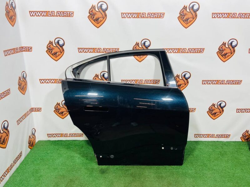 T4K1543 Right-right door jaguar I-Pace (2018-) used cost 500 € in stock 1 pcs.