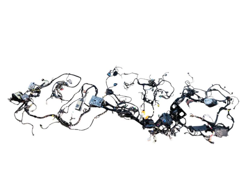 T4K18565 Wiring Jaguar I-Pace X590 (2018-) Used cost 600 € in stock 5 pcs.