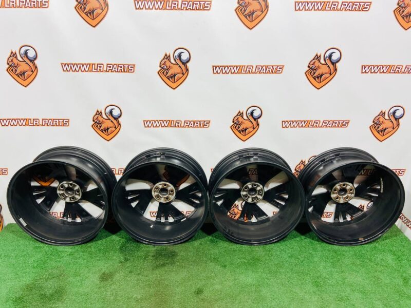 T4K2260 Wheel disk 8.5 x 22" 5x108 ET 50.5 set Jaguar I-Pace X590 (2018-) Used" cost  € in stock 3 pcs.
