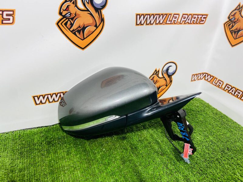 T4K4181 The outer right mirror assembly Jaguar I-Pace X590 (2018-) used cost 600 € in stock 3 pcs.