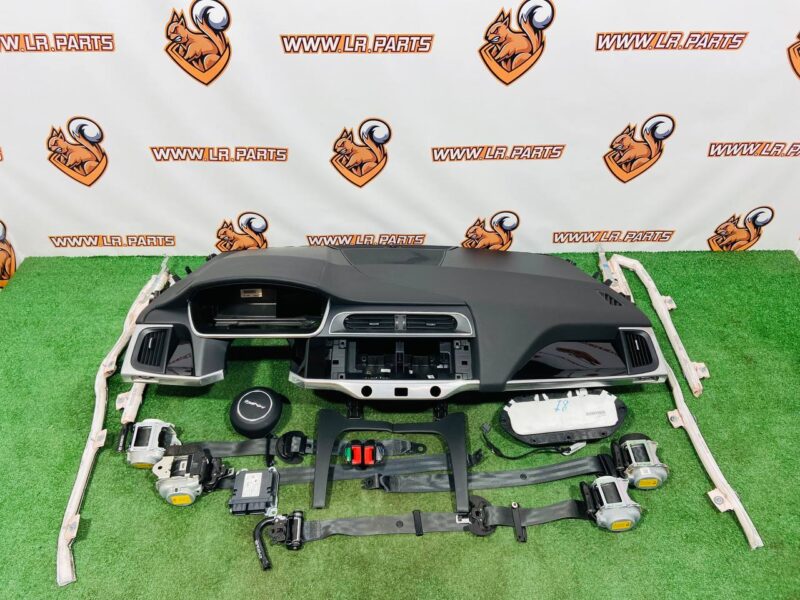 T4K4428PVJKIT Dashboard, seat belts, airbags set Jaguar I-Pace X590 (2018-) Used cost  € in stock 1 pcs.