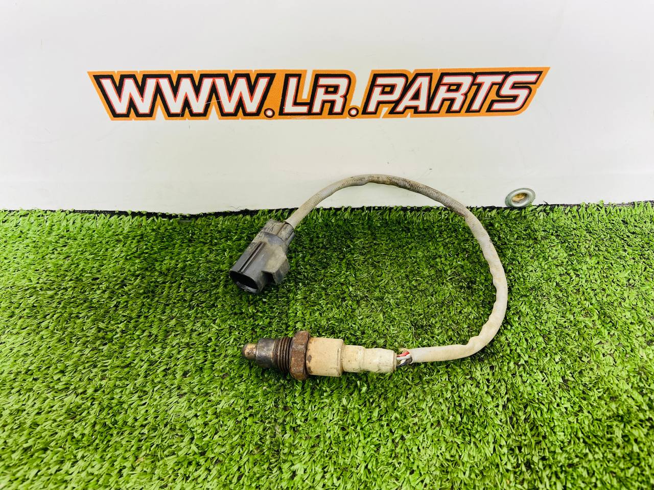 C2D55089 Lambda Sensor for Jaguar F-Pace X761 (2017-) Used cost 100 € in stock 3 pcs.