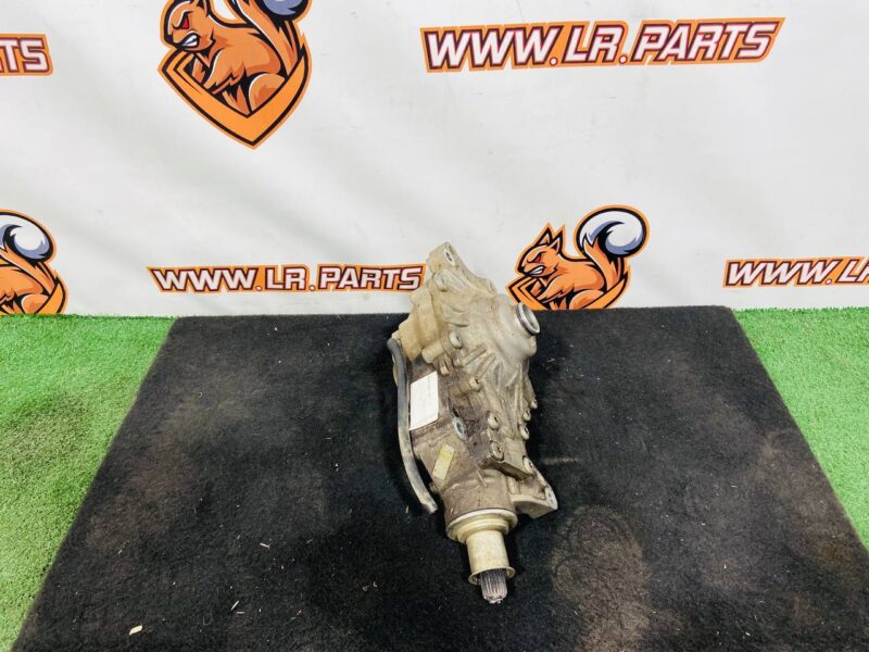 J9C16063 Front gearbox SVR Jaguar F-Pace X761 (2017-) Used cost  € in stock 2 pcs.