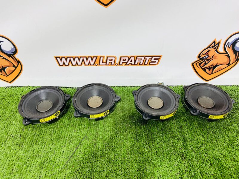LR025876 Middle Range Door Speaker for Range Rover Sport L494 (2014-2022) Used cost 20 € in stock 8 pcs.