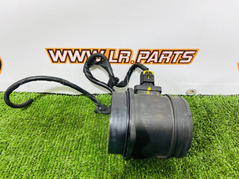 LR035727 Air flow meter 5.0 Range Rover Sport L494 (2014-2022) Used cost 90 € in stock 1 pcs.