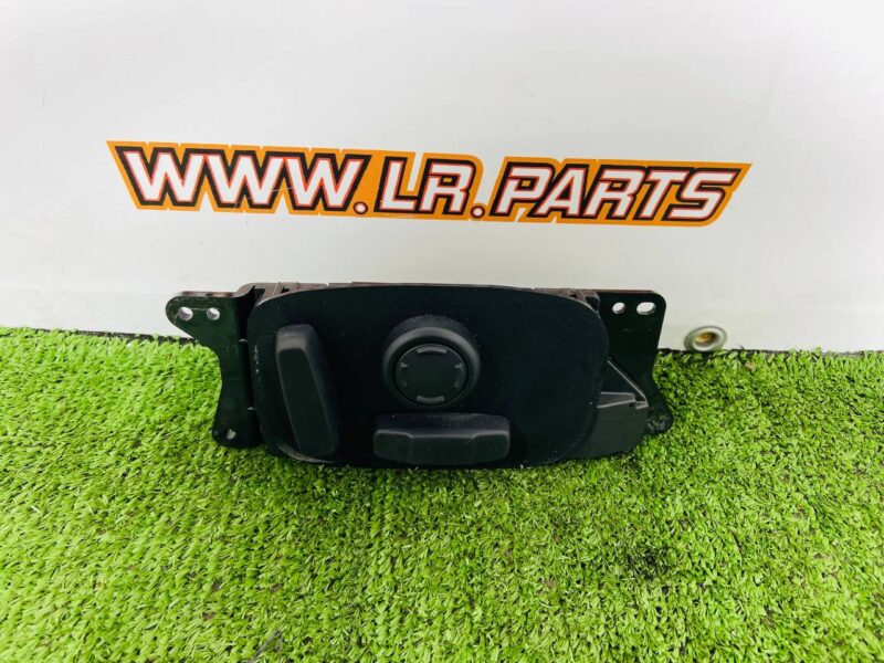 LR099165 Electric seat adjustment switch right Range Rover Sport L494 (2014-2022) Used cost  € in stock 2 pcs.