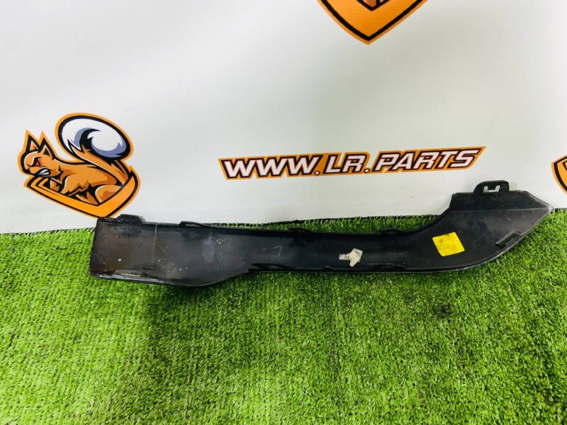 LR117416 Front bumper left overlay Range Rover Evoque New L551 (2019-) Used cost  € in stock 1 pcs.