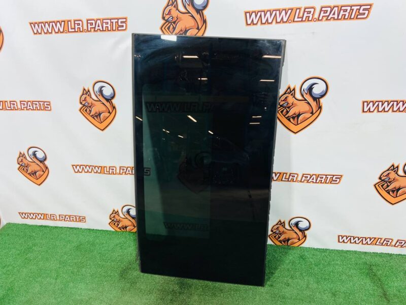 LR156858 Rear panoramic roof glass Range Rover Velar L560 (2018-) Used cost 500 € in stock 1 pcs.