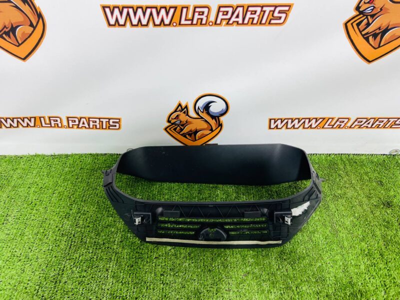 LR161579 Instrument panel frame Range Rover Evoque New L551 (2019-) Used cost  € in stock 1 pcs.