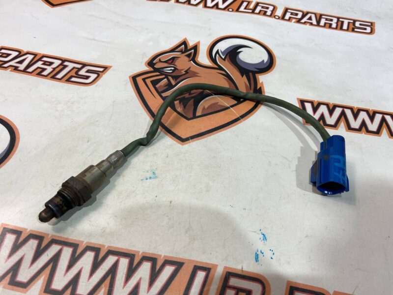 T2H48054 Lambda sensor 2.0i right Jaguar F-Pace X761 (2017-) Used cost 120 € in stock 1 pcs.