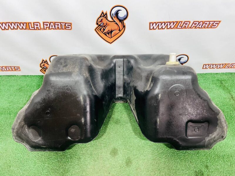 T2P1493 Fuel Tank Plastic Jaguar F-Type X152 (2014-) Used cost  € in stock 1 pcs.