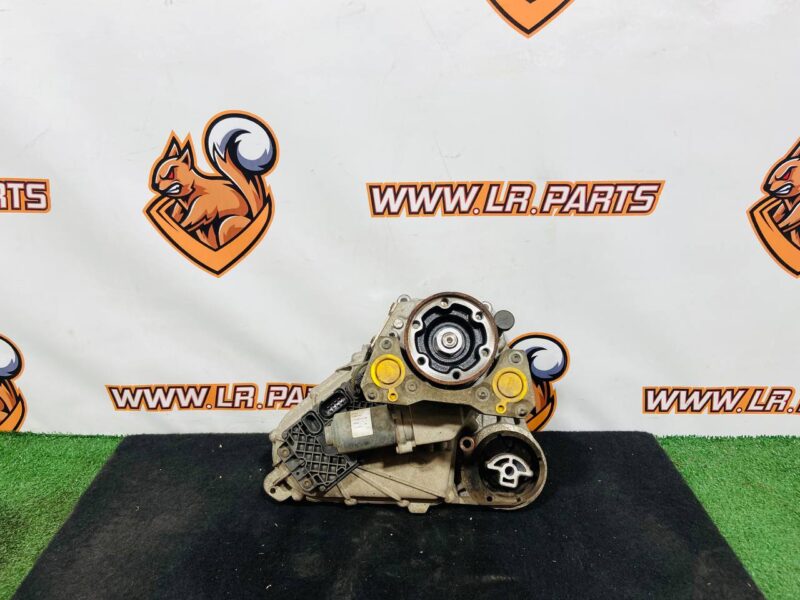 T4A17078 Transfer case SVR Jaguar F-Pace X761 (2017-) Used cost  € in stock 2 pcs.
