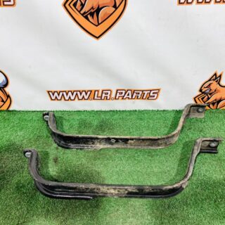 T4A17888 Fuel tank bracket set for Jaguar F-Pace X761 (2017-) Used cost  € in stock 1 pcs.