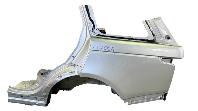 LR036413 Quarter rear left Range Rover L405 (2013-2021) Used cost 750 € in stock 2 pcs.