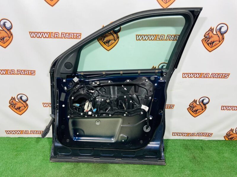 LR061282KIT4 Front right door assembly Land Rover Discovery Sport L550 (2015-) Used cost  € in stock 1 pcs.