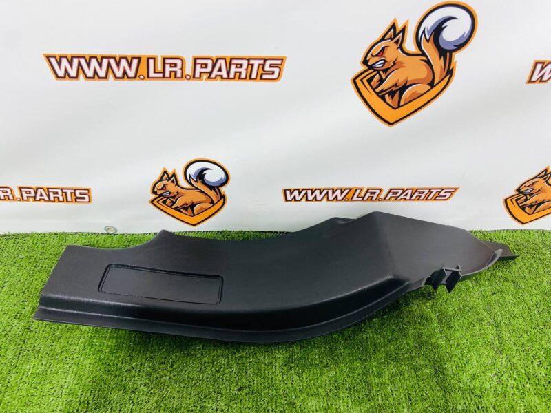 LR077976 Rear left threshold overlay for Land Rover Discovery Sport L550 (2015-) Used cost 50 € in stock 1 pcs.