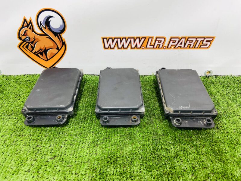 LR081490 Active cruise control radar for Land Rover Discovery 5 L462 (2017-) Used cost 428 € in stock 2 pcs.