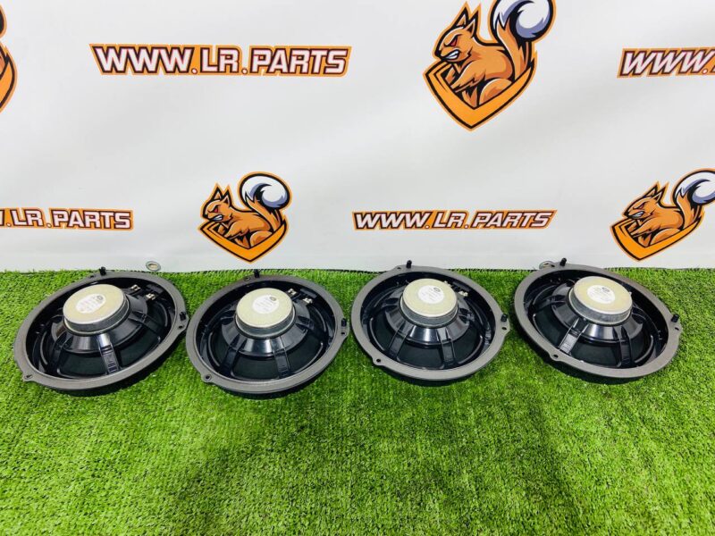 LR096615 Speaker door Land Rover Discovery Sport L550 (2015-) used cost 25 € in stock 1 pcs.