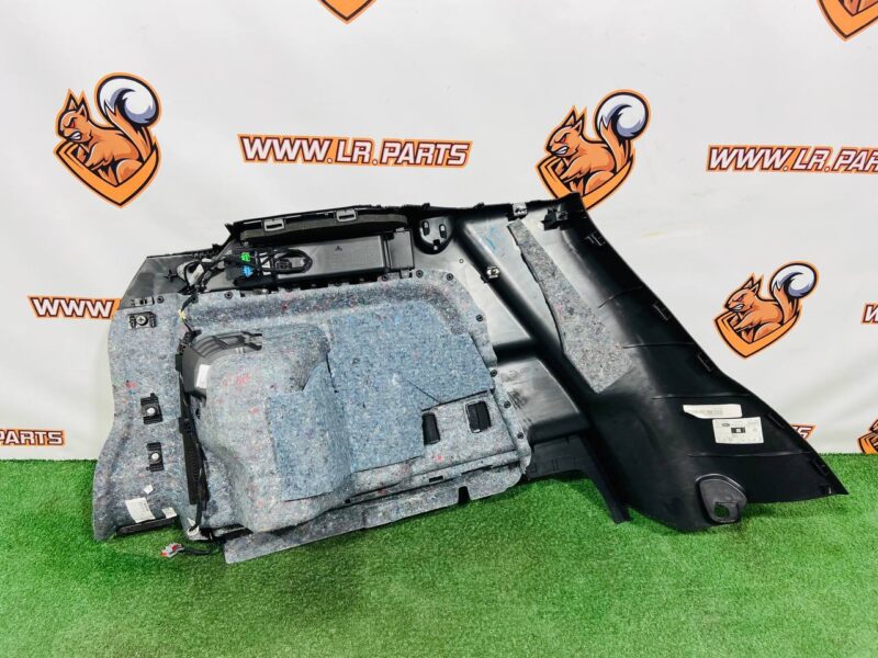 LR127218 Right Rear Interior Trim for Land Rover Discovery Sport L550 (2015-) Used cost  € in stock 1 pcs.
