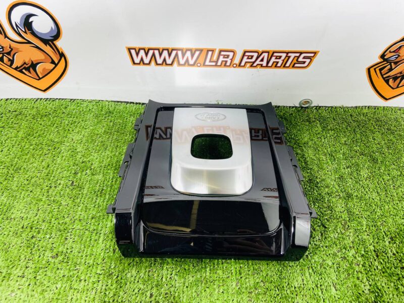 LR127284 Cover of the central console Land Rover Discovery Sport L550 (2015-) Used cost  € in stock 1 pcs.