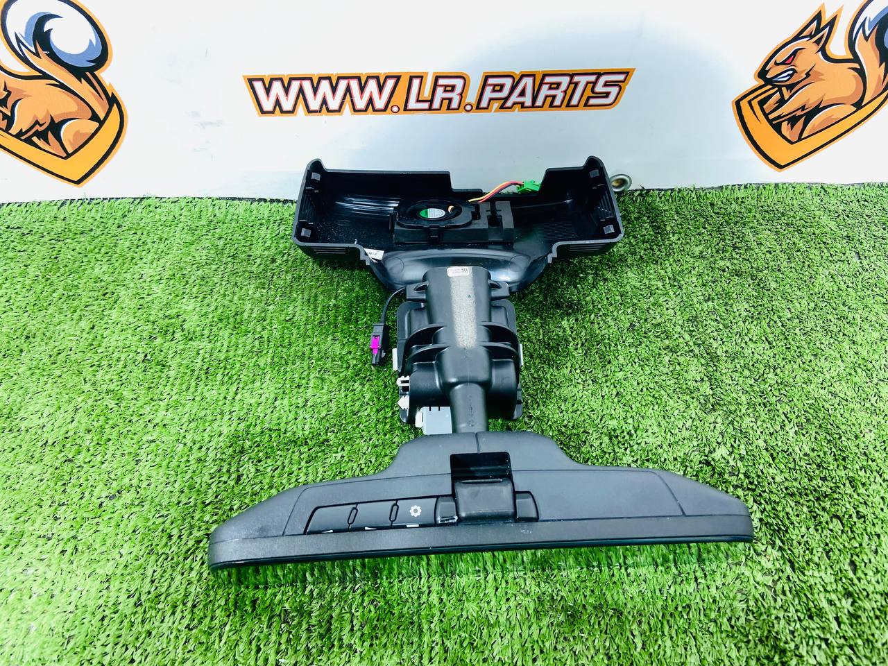 LR127458 Assembled salon mirror for Land Rover Discovery Sport L550 (2015-) Used cost 200 € in stock 1 pcs.