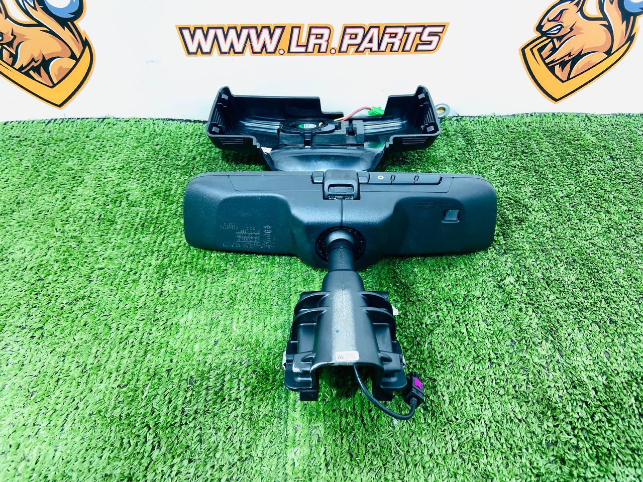 LR127458 Assembled salon mirror for Land Rover Discovery Sport L550 (2015-) Used cost 200 € in stock 1 pcs.