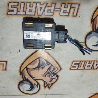 LR135905 Active cruise control radar for Land Rover Discovery 5 L462 (2017-) Used cost 650 € in stock 1 pcs.