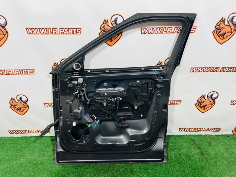 LR138378 Front right door for Range Rover Evoque New L551 (2019-) Used cost 650 € in stock 1 pcs.
