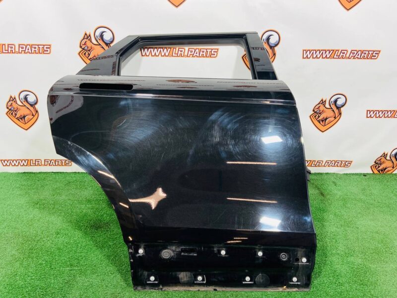 LR138383 Rear right door Range Rover Evoque New L551 (2019-) Used cost 500 € in stock 1 pcs.