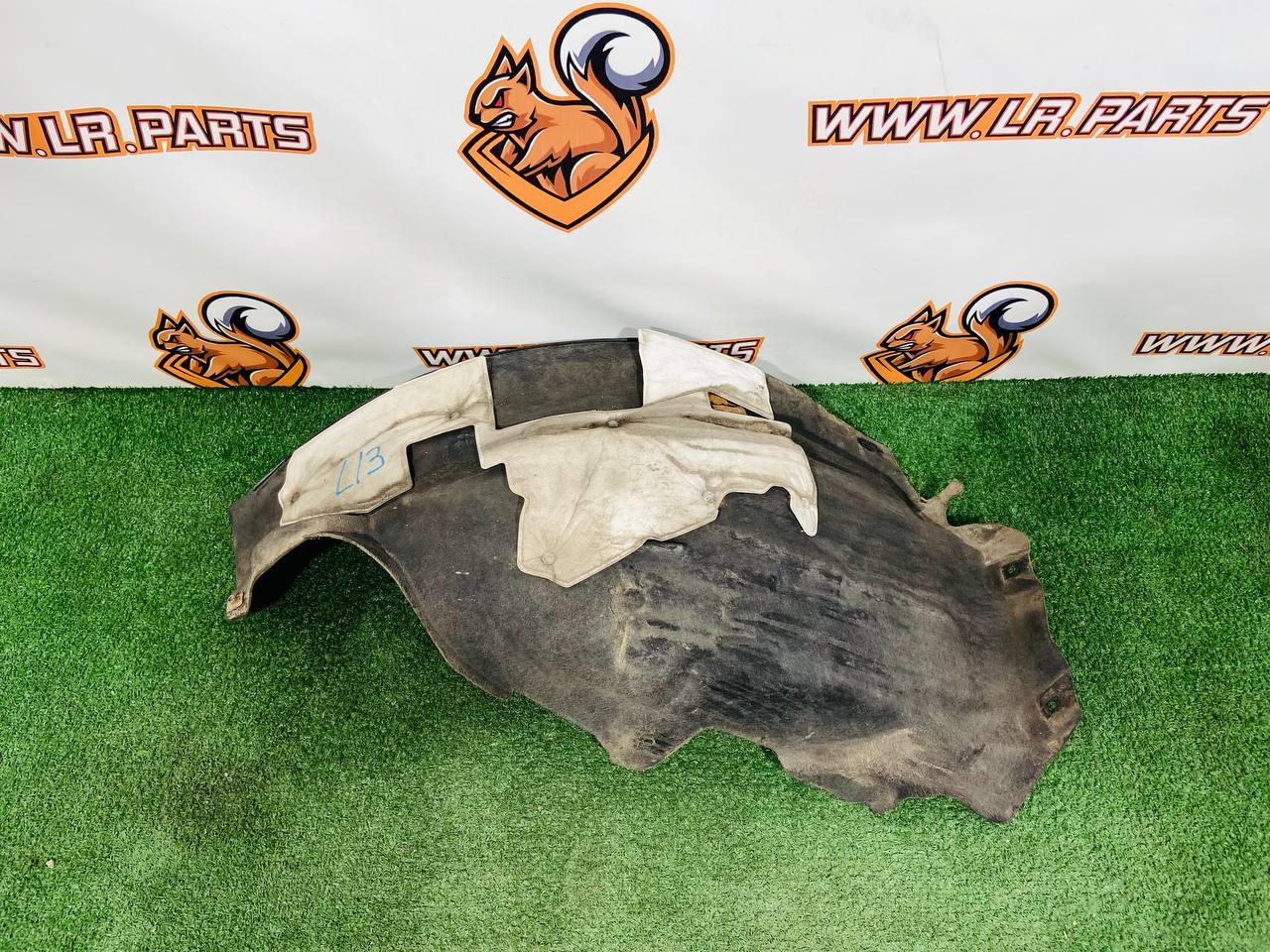 LR186380 Front right fender liner (rear) Land Rover Discovery Sport L550 (2015-) used cost 50 € in stock 1 pcs.