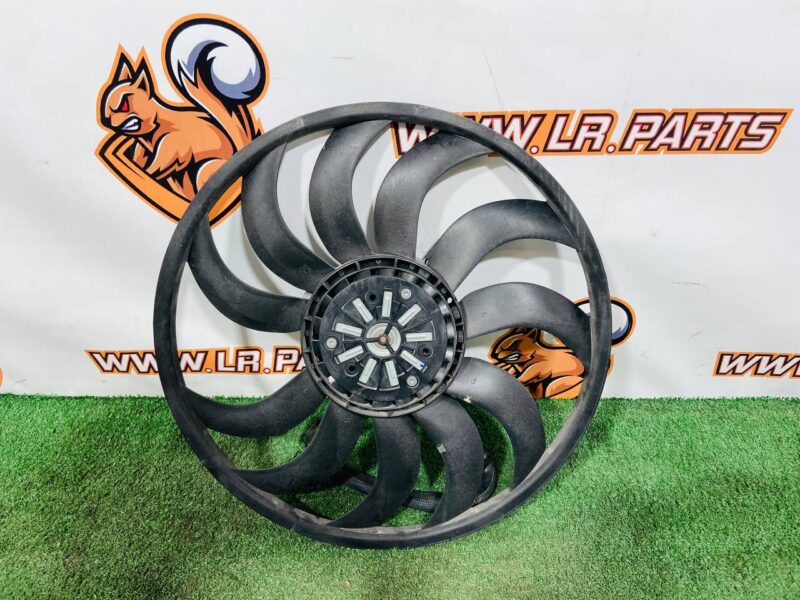 LR144531 Main radiator fan 2.0TD for Land Rover Discovery Sport L550 (2015-) Used cost 500 € in stock 1 pcs.