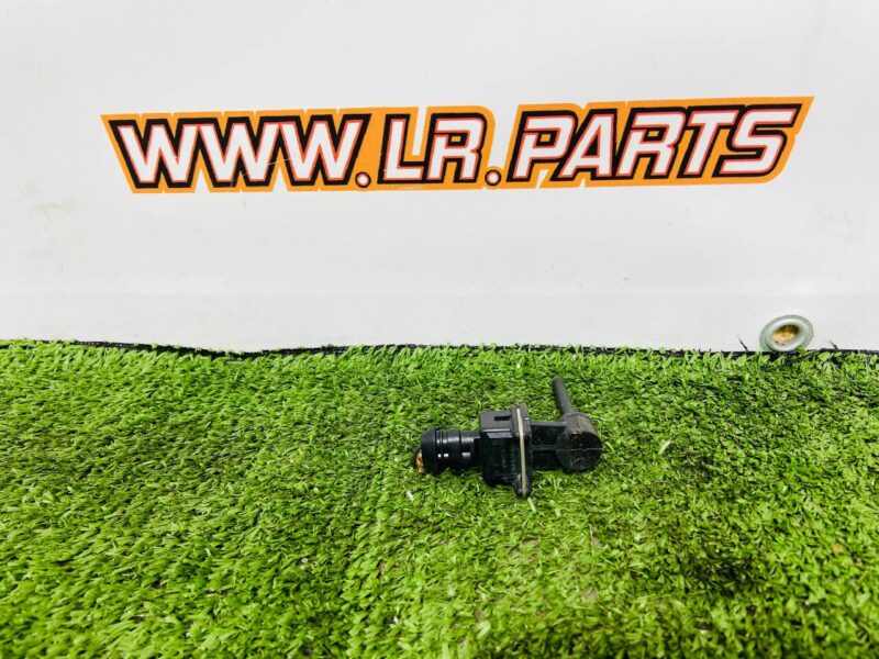 PCJ500030 Range Rover Sport L494 (2014-2022) Used Coolant Level Sensor cost 11 € in stock 1 pcs.