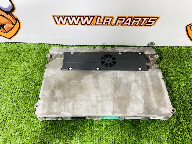T2R71426 AUDIO Amplifier Premium 1280 W Jaguar E-Pace X540 (2017-) Used cost  € in stock 1 pcs.