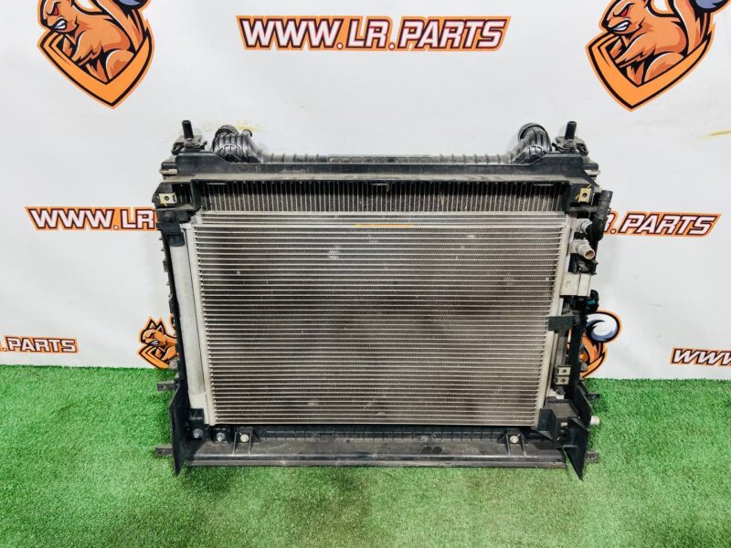 T4A37949KIT Radiator cassette 2.0 assembled +fan +frame Jaguar F-Pace X761 (2017-) Used cost 1 400 € in stock 2 pcs.