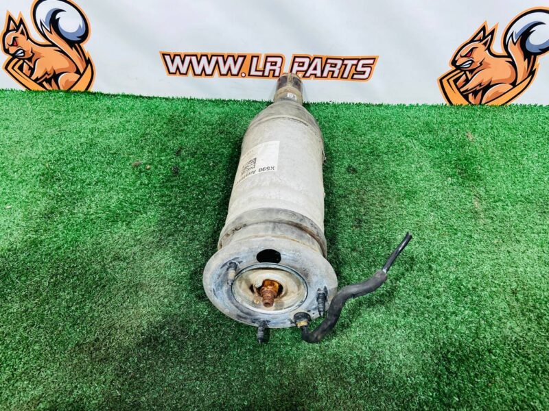 T4K1565 Front right pneumatic shock absorber (non-adaptive) for Jaguar I-Pace X590 (2018-) Used cost 600 € in stock 2 pcs.