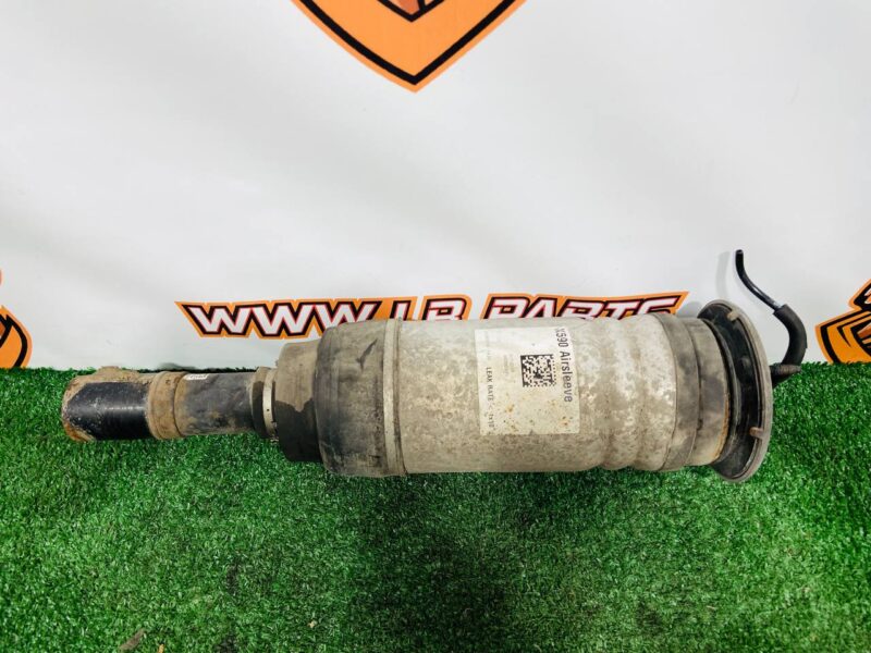 T4K1565 Front right pneumatic shock absorber (non-adaptive) for Jaguar I-Pace X590 (2018-) Used cost 600 € in stock 2 pcs.