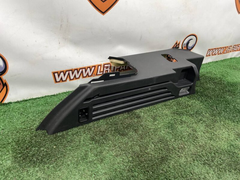 526123928PVJ Left rear body panel finish for Range Rover Sport L461 (2023-) Used"" cost  € in stock 1 pcs.