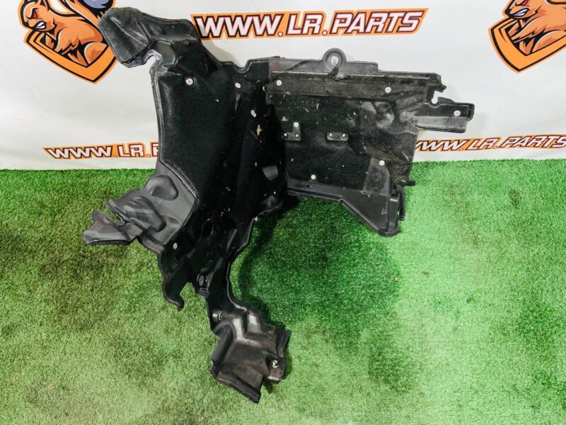 527123579 Right Range Rover Sport L461 (2023-) Used Engine Compartment Isolator cost 50 € in stock 2 pcs.