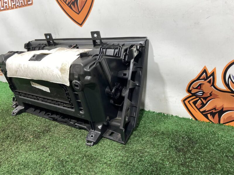 533123888PVJ Glove box lower Range Rover Sport L461 (2023-) Used cost  € in stock 1 pcs.